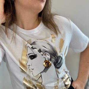 Camiseta WOMAN blanca abalorios