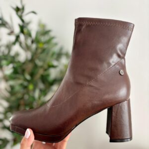 Botín CHOCOLATE tacón grueso