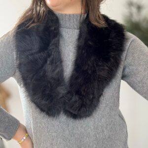 Cuello PELO sintético negro