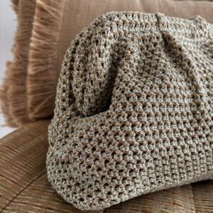 Bolso DORADO tejido calado
