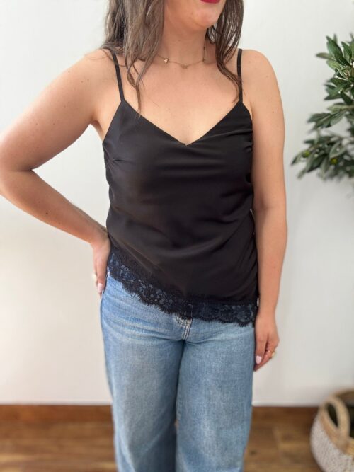 Top LENCERO asimétrico