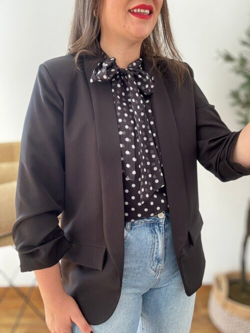 Blazer NEGRA