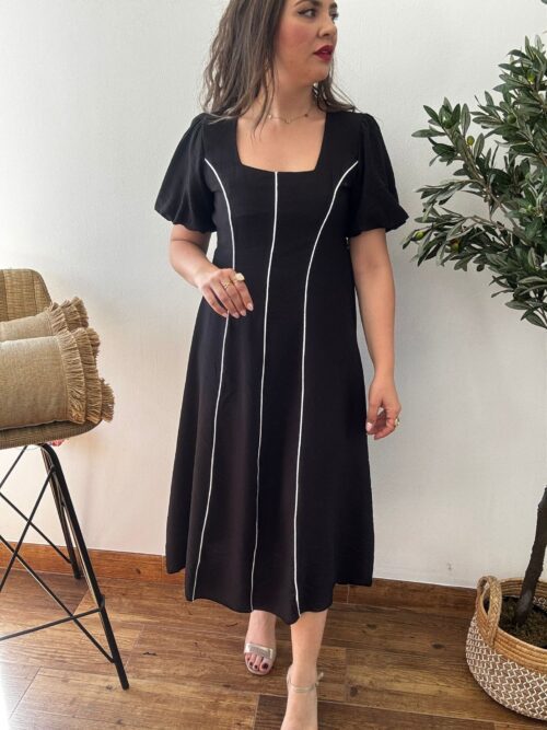 Vestido MIDI negro líneas