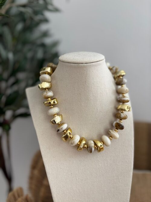 Collar DORADO Y PIEDRA