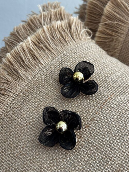 Pendientes FLOR negra