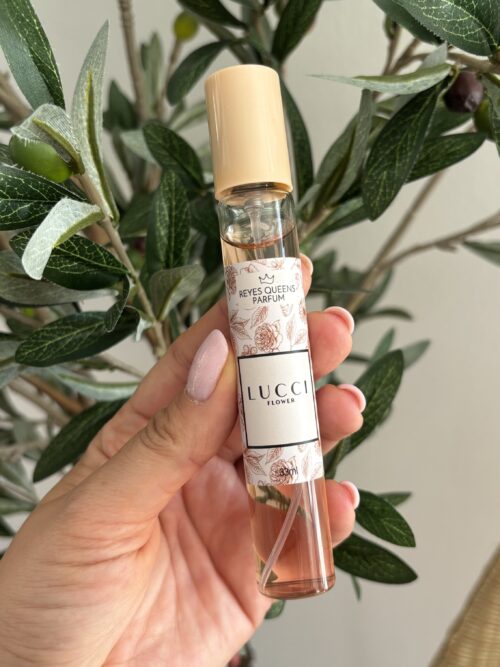 Lucci flower